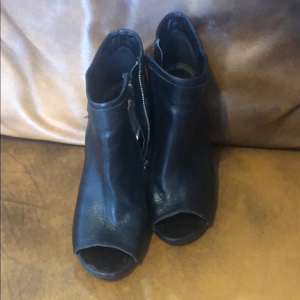 Steve Madden Booties